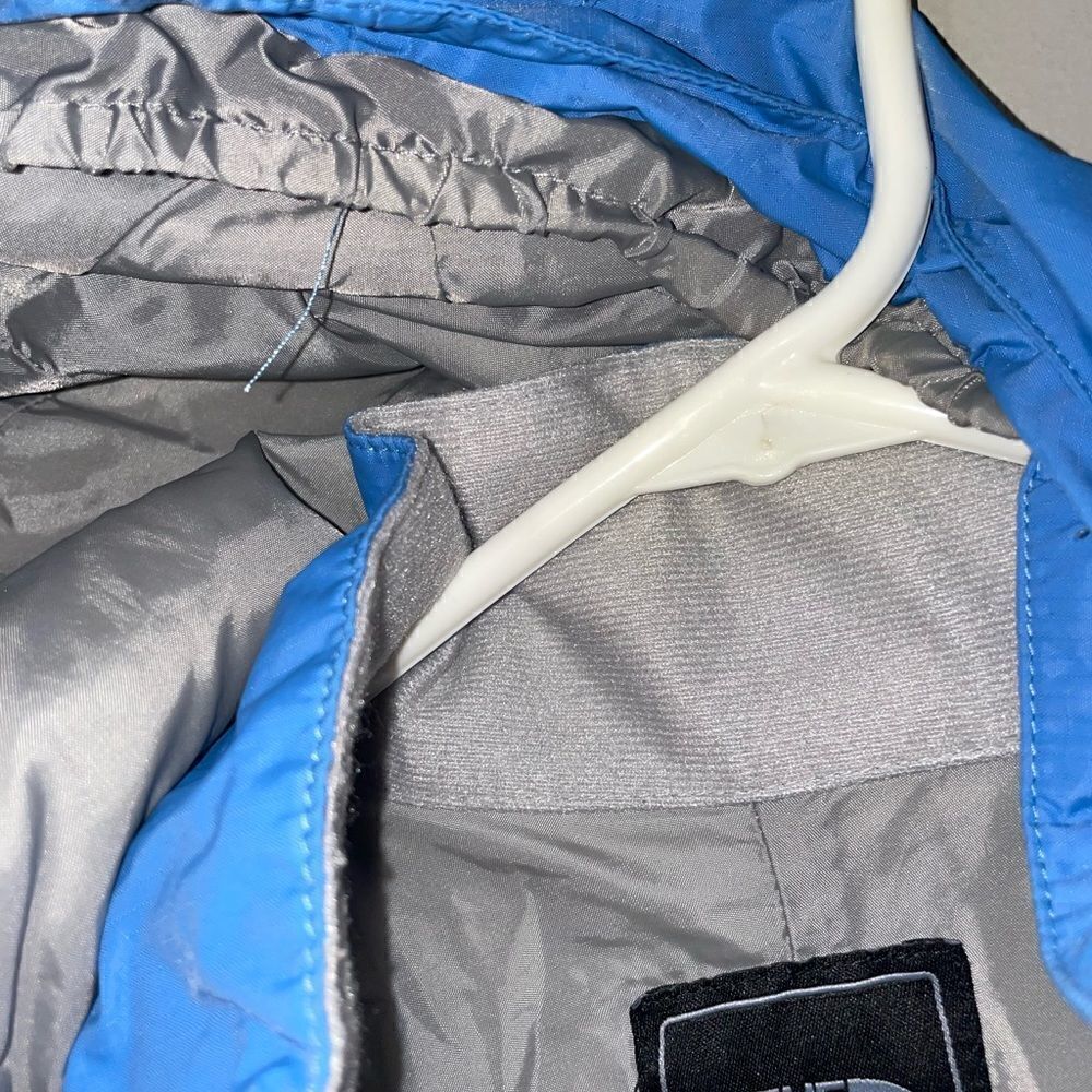 North Face jacket   - Picture 9 of 10